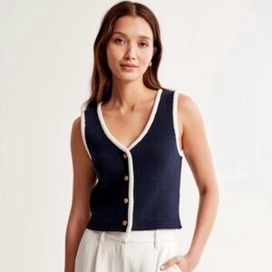 Abercrombie & Fitch Sweater Top